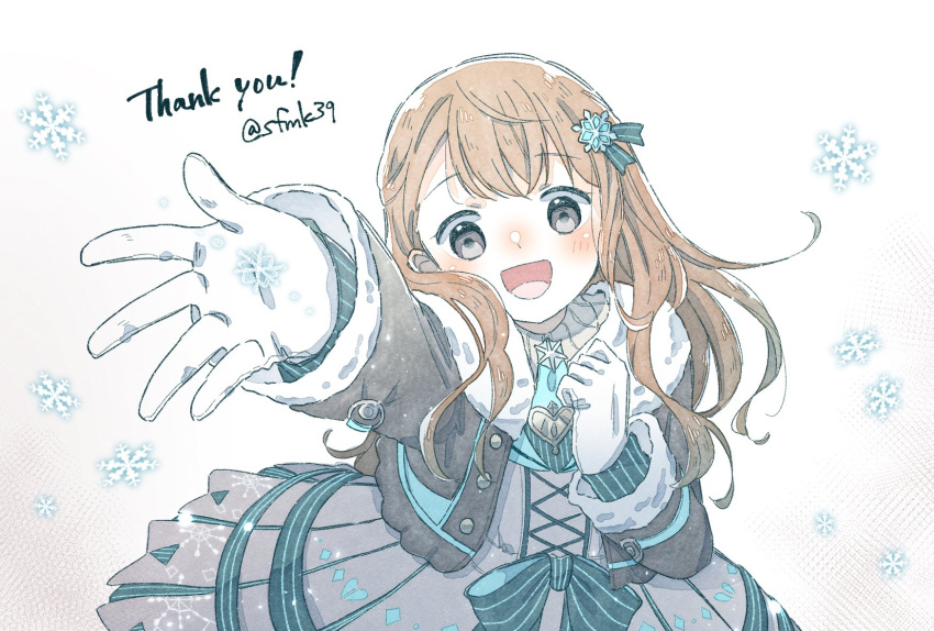 1girl, arm_up, asahina_mafuyu, asahina_mafuyu_(cosplay), black_jacket, blue_bow, blue_necktie, blush