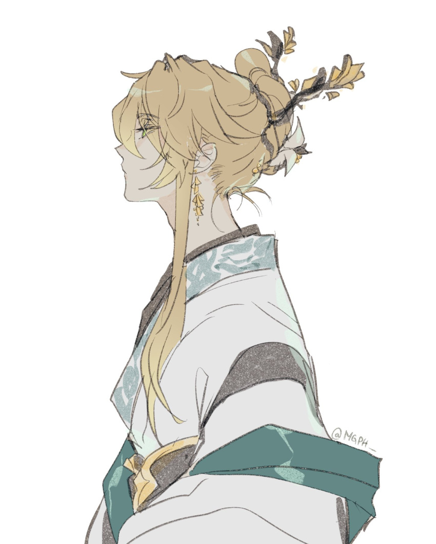 1boy, bishounen, blonde_hair, closed_mouth, earrings, expressionless, facing_to_the_side, green_kimono