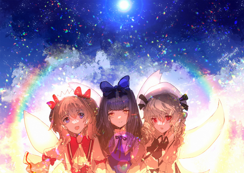 3girls, black_bow, black_bowtie, black_hair, blue_bow, blue_eyes, bow, bowtie