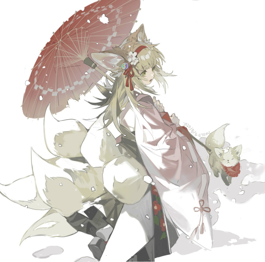 1girl, animal, animal_ear_fluff, animal_ears, arknights, artist_name, black_hakama, blonde_hair