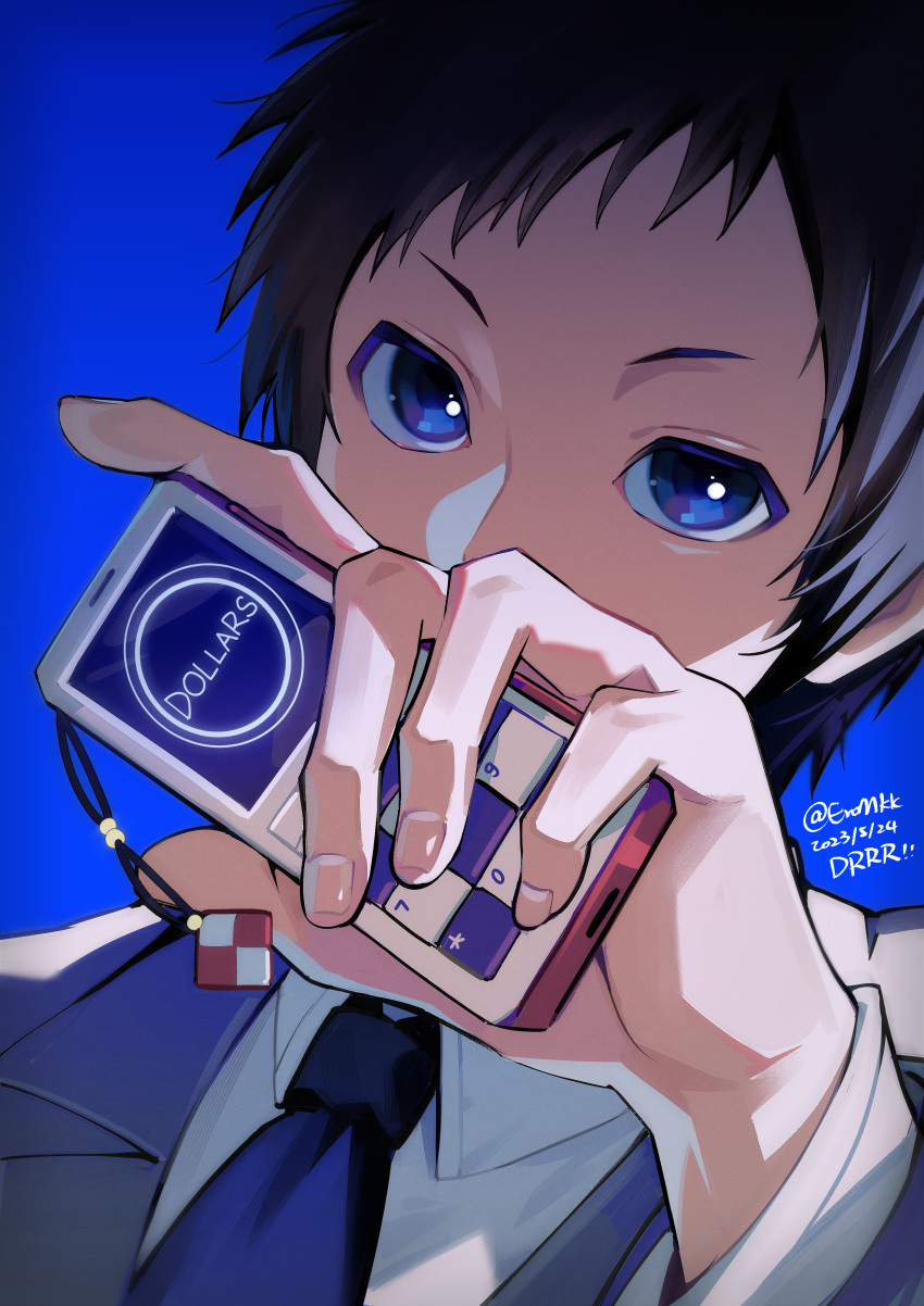 1boy, absurdres, black_hair, blue_background, blue_eyes, cellphone, choppy_bangs, dated, durarara!!, english_text, eromkk, highres, holding, holding_phone, looking_at_viewer, male_focus, necktie, phone, raira_academy_school_uniform, ryuugamine_mikado, school_uniform, short_hair, signature, twitter_username, upper_body