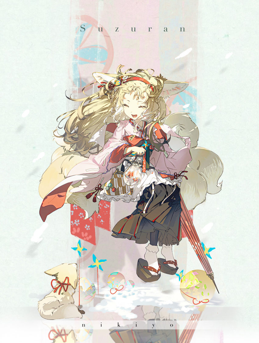 1girl, :d, absurdres, animal_ear_fluff, animal_ears, apron, arknights, artist_name, bag, black_footwear, black_skirt, blonde_hair, blush, character_name, chinese_commentary, closed_eyes, closed_umbrella, commentary_request, facing_animal, fish, fox, fox_ears, fox_girl, fox_tail, full_body, geta, goldfish, hairband, handbag, highres, japanese_clothes, kimono, long_hair, long_sleeves, multiple_tails, niqiusama, official_alternate_costume, open_mouth, pink_kimono, plastic_bag, red_hairband, skirt, smile, socks, solo, suzuran_(arknights), suzuran_(yukibare)_(arknights), tail, teeth, tongue, umbrella, upper_teeth_only, waist_apron, white_apron, white_socks, wide_sleeves