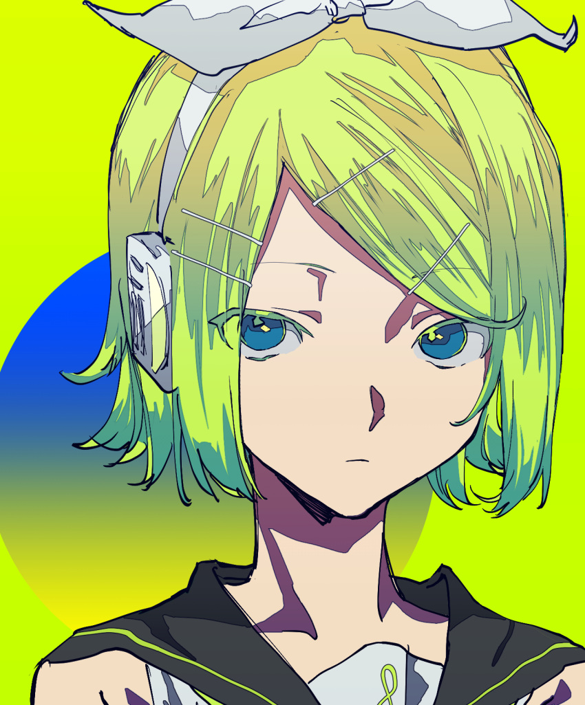 1girl, alternate_hair_color, black_sailor_collar, blonde_hair, blue_eyes, bow, circle, closed_mouth