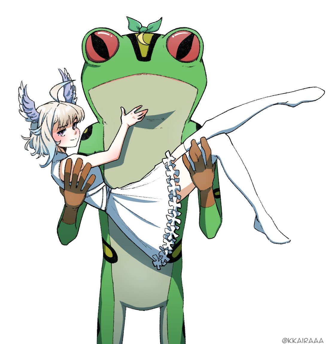 1girl, 1other, ahoge, artist_name, bare_shoulders, blonde_hair, blush, carrying, closed_mouth, colored_skin, commentary, crown, dark_skin, dress, english_commentary, enna_alouette, frog, froggy_(polygonal_mind), green_skin, head_wings, holding, kkairaaa, looking_at_viewer, multicolored_hair, nijisanji, nijisanji_en, no_shoes, polygonal_mind, pomu_rainpuff, princess_carry, red-eyed_tree_frog, red_eyes, short_dress, simple_background, sleeveless, sleeveless_dress, smile, split_mouth, standing, strapless, strapless_dress, thigh-highs, twitter_username, violet_eyes, virtual_youtuber, white_background, white_dress, wings