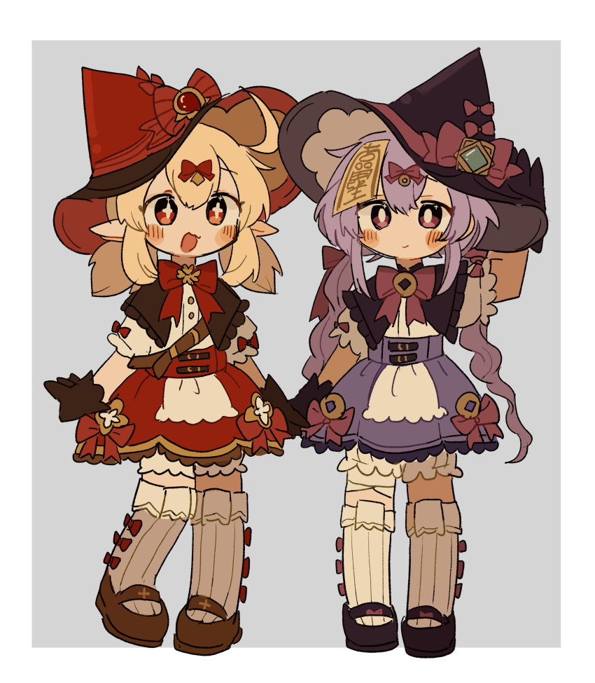 +_+, 2girls, :d, absurdres, ahoge, black_footwear, black_gloves, blonde_hair