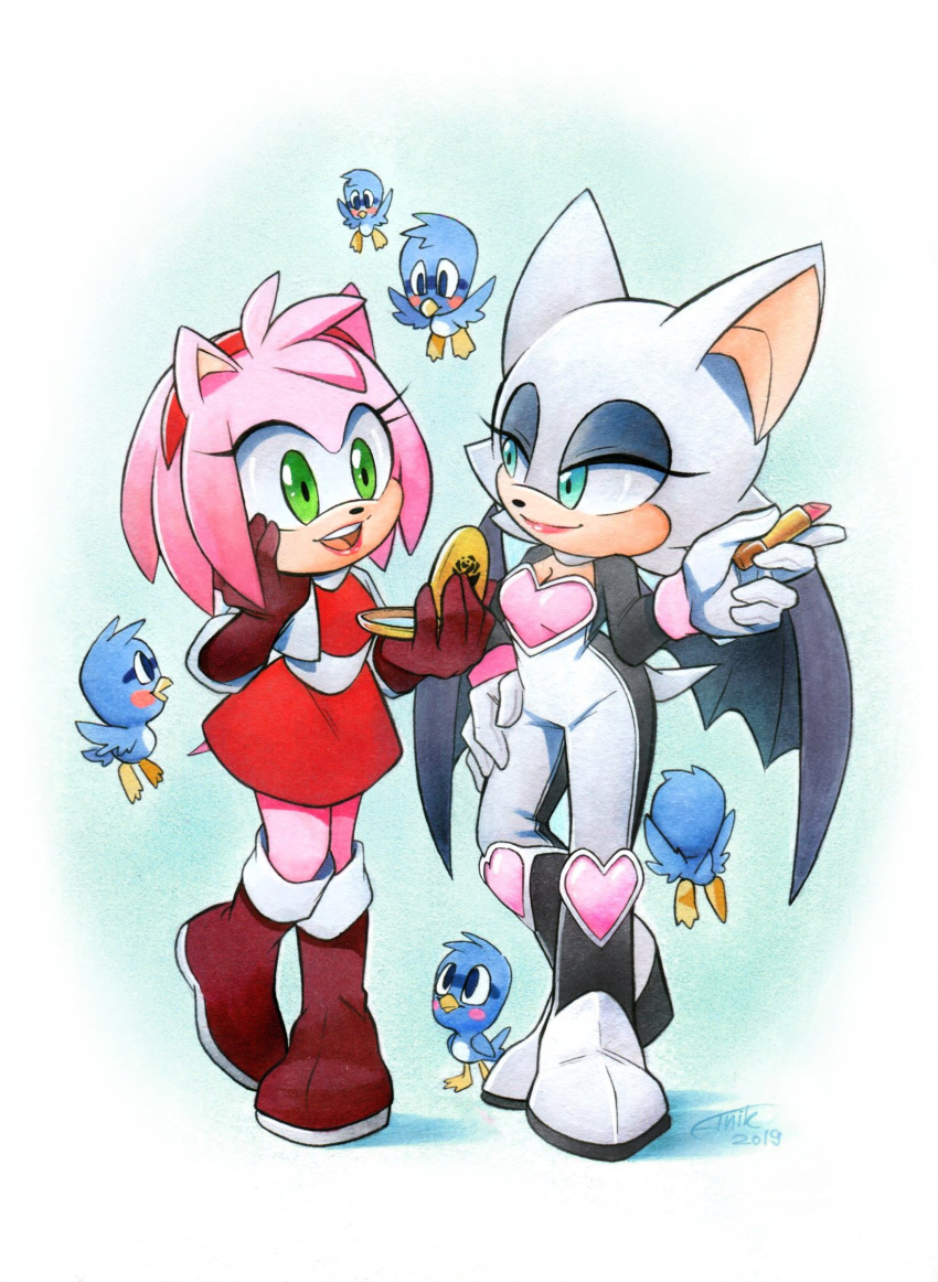 2girls, amy_rose, bat_wings, bird, blue_eyes, boots, brown_footwear, brown_gloves