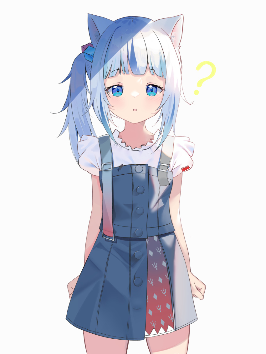 1girl, ?, absurdres, animal_ear_fluff, animal_ears, blue_eyes, blue_hair, blush, cat_ears, cube_hair_ornament, dice_hair_ornament, gawr_gura, gawr_gura_(2nd_costume), hair_ornament, highres, hololive, hololive_english, loli, looking_at_viewer, medium_hair, mk29293, multicolored_hair, official_alternate_costume, short_sleeves, side_ponytail, solo, streaked_hair, trident_print, two-tone_hair, virtual_youtuber, white_background, white_hair