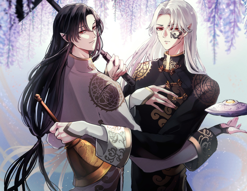 2boys, absurdres, bell, black_hair, black_robe, blue_background, changpao, chinese_clothes, chrysanthemum_print, facial_tattoo, fan_wujiu, fan_wujiu_(broken_blossoms), floating, floating_object, floral_print, flower, hand_on_own_chest, highres, holding, holding_bell, holding_umbrella, identity_v, kino_(uni_sk38), light_particles, long_hair, long_sleeves, looking_at_viewer, looking_back, low-tied_long_hair, male_focus, matching_outfits, multiple_boys, official_alternate_costume, parted_bangs, parted_lips, pointy_ears, purple_flower, red_eyes, robe, scowl, sleeve_cuffs, smile, tattoo, umbrella, upper_body, white_hair, white_robe, wisteria, xie_bian, xie_bian_(broken_blossoms)