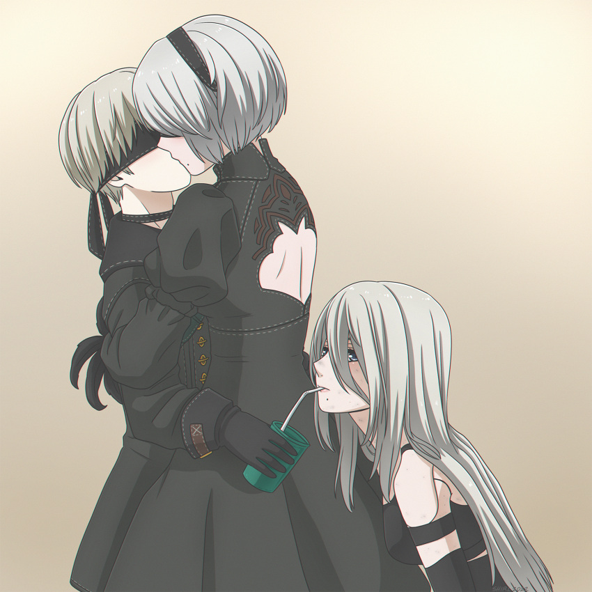 1boy, 2girls, back_cutout, black_blindfold, black_dress, black_gloves, black_hairband, blindfold, blue_eyes, clothing_cutout, dress, drinking, drinking_straw, eyebrows_hidden_by_hair, gloves, grey_background, grey_hair, hair_between_eyes, hairband, hetero, highres, holding, hug, kiss, long_hair, mole, mole_under_mouth, multiple_girls, nier:automata, nier_(series), shirl_geem, short_hair, shoulder_blades, straight_hair, yorha_no._2_type_b, yorha_no._9_type_s, yorha_type_a_no._2