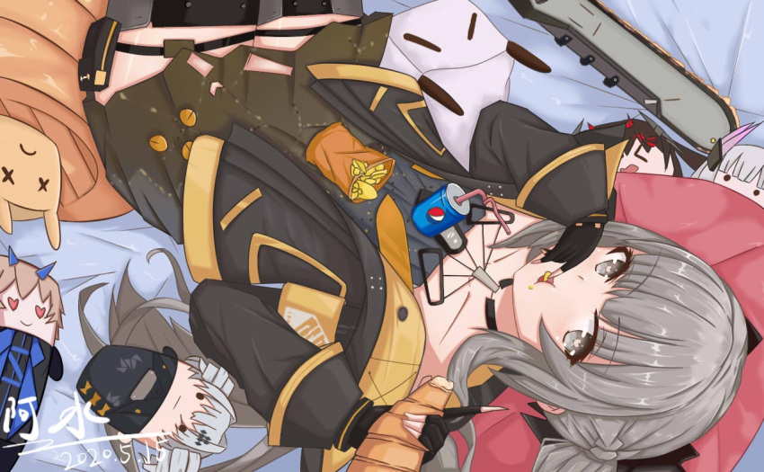 >o<, 1girl, a_shui, black_dress, black_gloves, black_hair, black_jacket, blue_horns