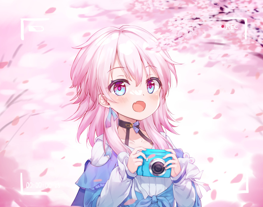 1girl, :o, battery_indicator, black_choker, blue_eyes, blue_jacket, blush, breasts