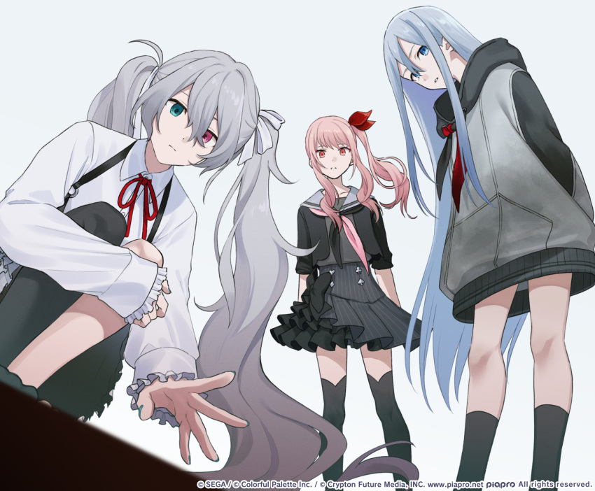 25-ji_miku, 3girls, akiyama_mizuki, androgynous, arms_behind_back, blue_eyes, bow, closed_mouth