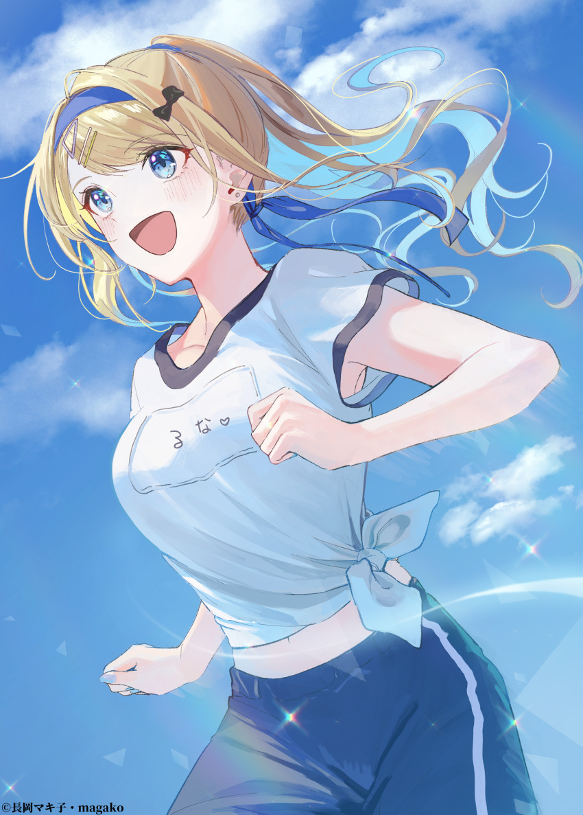 absurdres, blonde_hair, blue_eyes, blue_hairband, blue_nails, blue_pants, blue_ribbon, bow, breasts, collarbone, copyright, cowboy_shot, earrings, hair_bow, hair_ribbon, hairband, high_ponytail, highres, jewelry, keikenzumi_na_kimi_to_keiken_zero_na_ore_ga_otsukiai_suru_hanashi., large_breasts, long_hair, looking_ahead, magako, multiple_hairpins, name_tag, official_art, open_mouth, pants, promotional_art, ribbon, runa_shirakawa, running, shirt, sky, tented_shirt, white_shirt