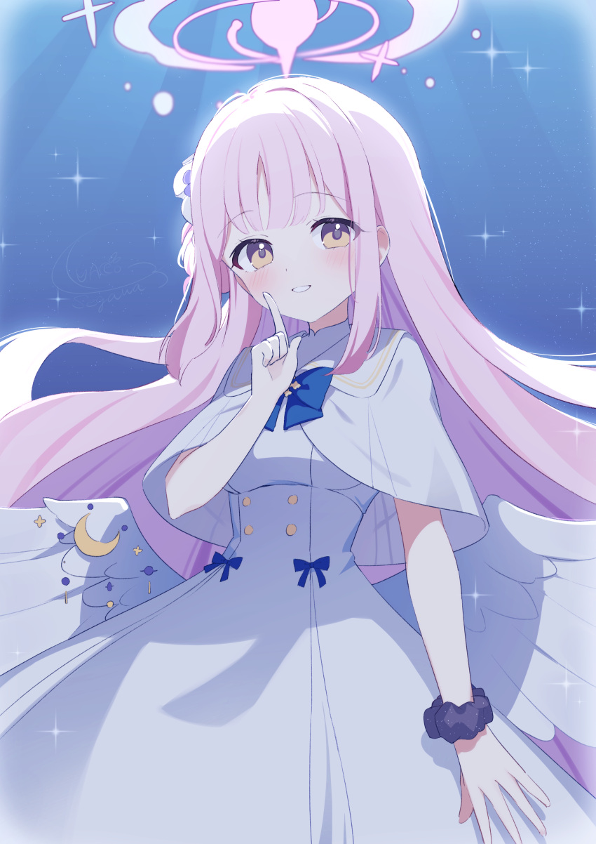 1girl, absurdres, black_scrunchie, blue_archive, blue_background, blue_bow, blush, bow, breasts, capelet, commentary_request, crescent, dress, feathered_wings, hair_bun, halo, hand_up, highres, looking_at_viewer, low_wings, medium_breasts, mika_(blue_archive), pink_hair, scrunchie, segawa_luna, single_side_bun, smile, solo, white_capelet, white_dress, white_wings, wings, wrist_scrunchie