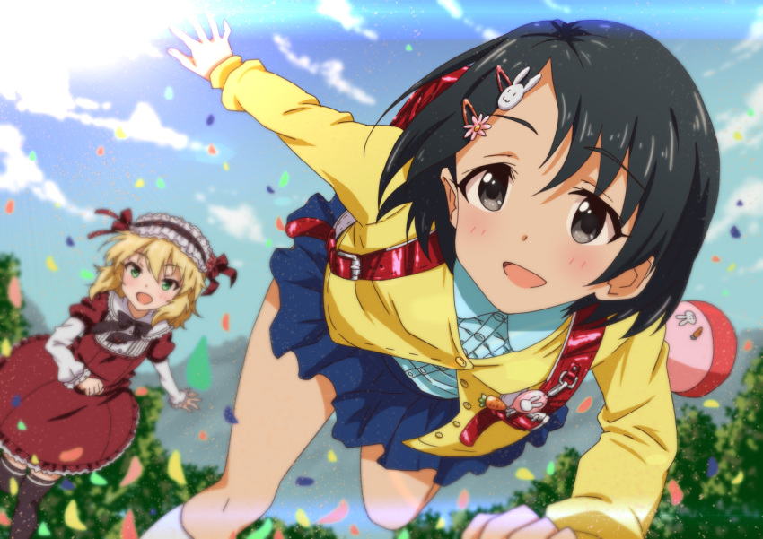 2girls, backpack, bag, black_eyes, black_hair, black_thighhighs, blonde_hair, blue_shirt