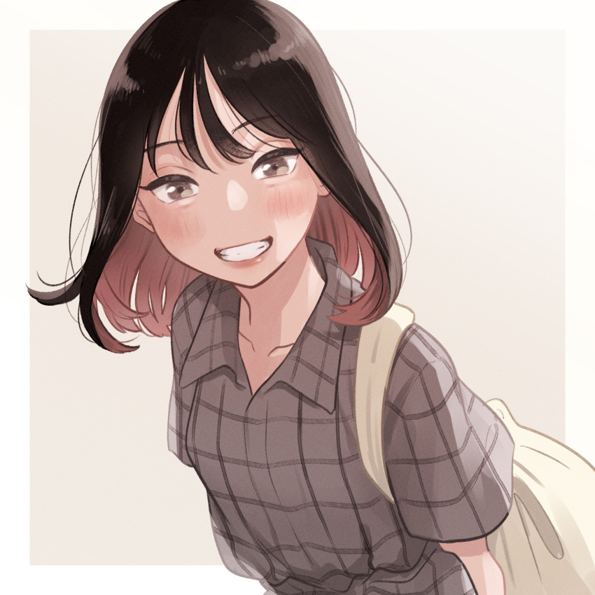 1girl, bag, black_hair, blush, grin, highres, medium_hair, mogggggge