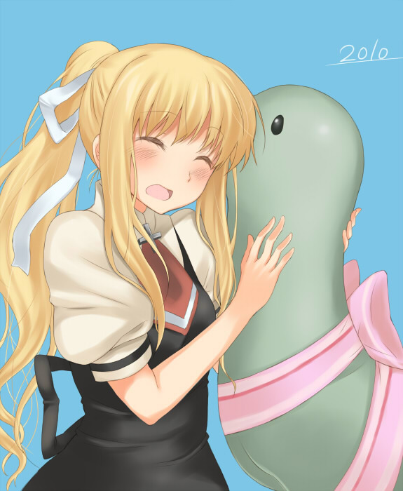 blonde_hair, closed_eyes, dinosaur, hug, kamio_misuzu, kanzume_shima, long_hair, ponytail