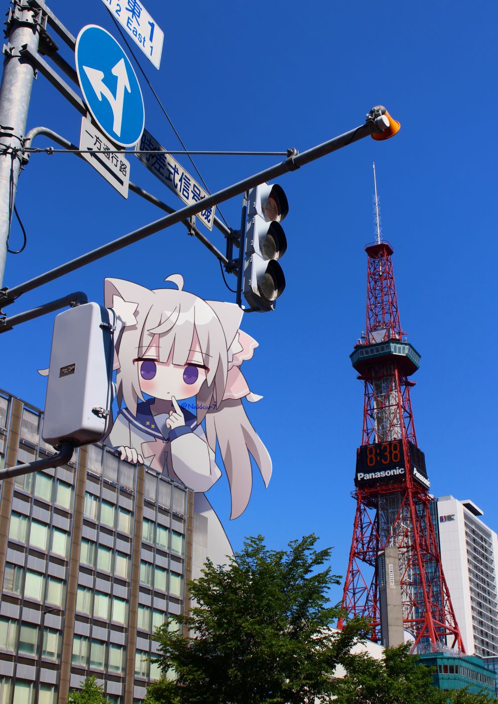 1girl, ahoge, animal_ear_fluff, animal_ears, blue_sailor_collar, blue_sky, blush, bow