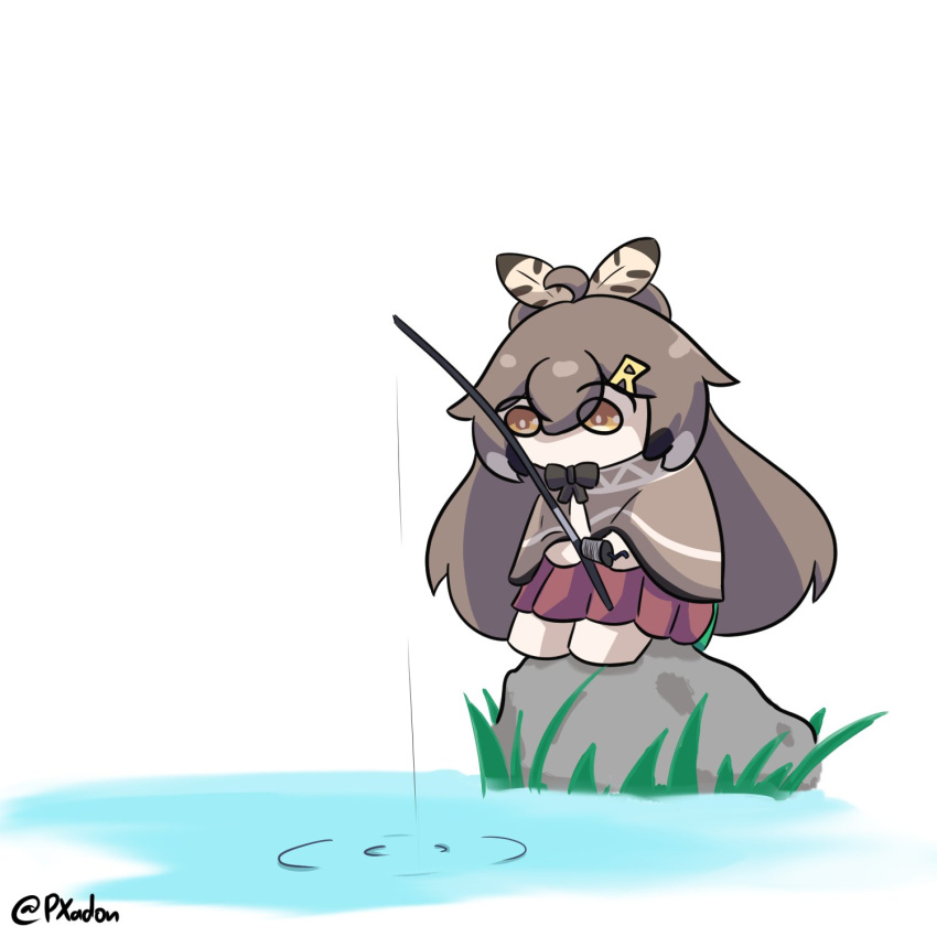 1girl, ahoge, black_bow, bow, brown_cloak, brown_eyes, brown_hair, chibi