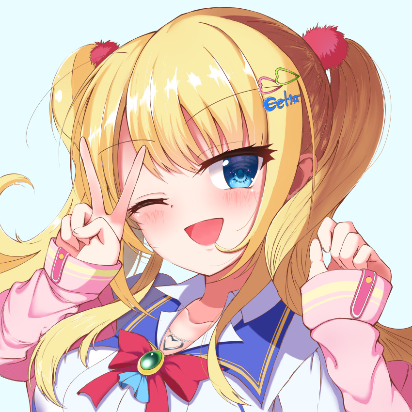 1girl, ;d, absurdres, ashiyu0330, blonde_hair, blue_collar, blue_eyes, blush, bow, clenched_hand, close-up, collar, commentary_request, eyelashes, eyes_visible_through_hair, hair_between_eyes, hair_ornament, hairclip, hands_up, heart, heart_hair_ornament, heart_necklace, highres, jewelry, kin-iro_loveriche, kisaki_reina, light_blue_background, long_hair, looking_at_viewer, necklace, one_eye_closed, open_mouth, pom_pom_(clothes), pom_pom_hair_ornament, red_bow, school_uniform, shirt, simple_background, sleeves_past_wrists, smile, solo, twintails, v, wavy_hair, white_shirt, wing_collar