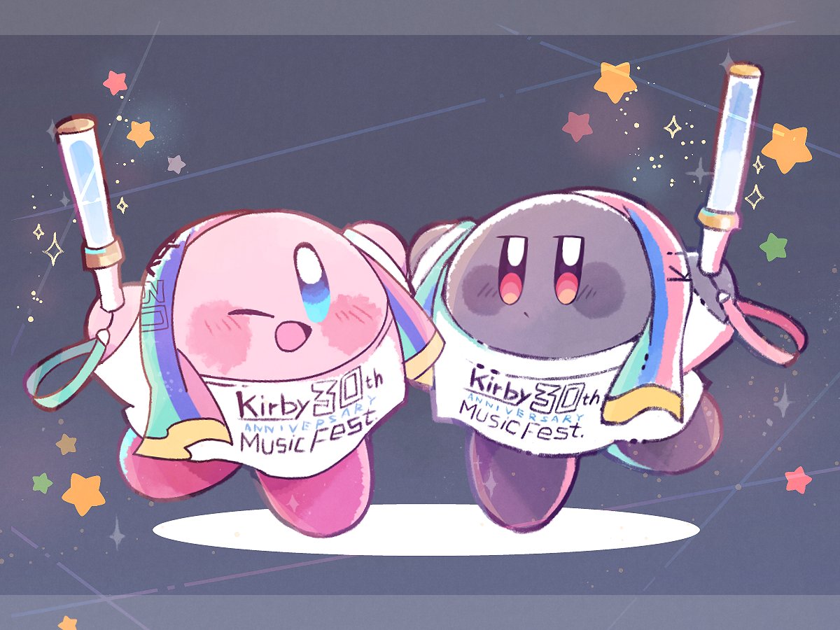 ;d, arms_up, blue_eyes, blush, blush_stickers, closed_mouth, clothes_writing, commentary_request