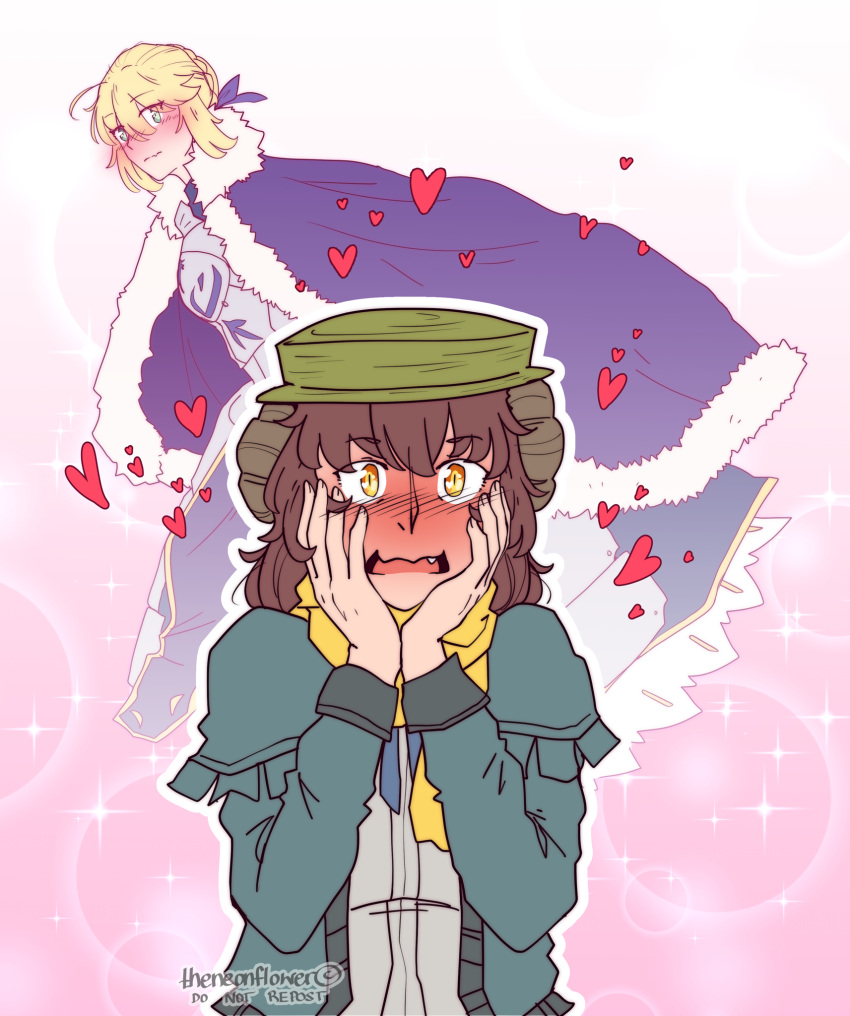 2girls, ahoge, armor, armored_dress, artoria_pendragon_(fate), blonde_hair, blue_cape, blue_capelet