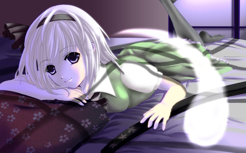 bed, blue_eyes, hairband, highres, konpaku_youmu, konpaku_youmu_(ghost), leg_lift, leg_raise