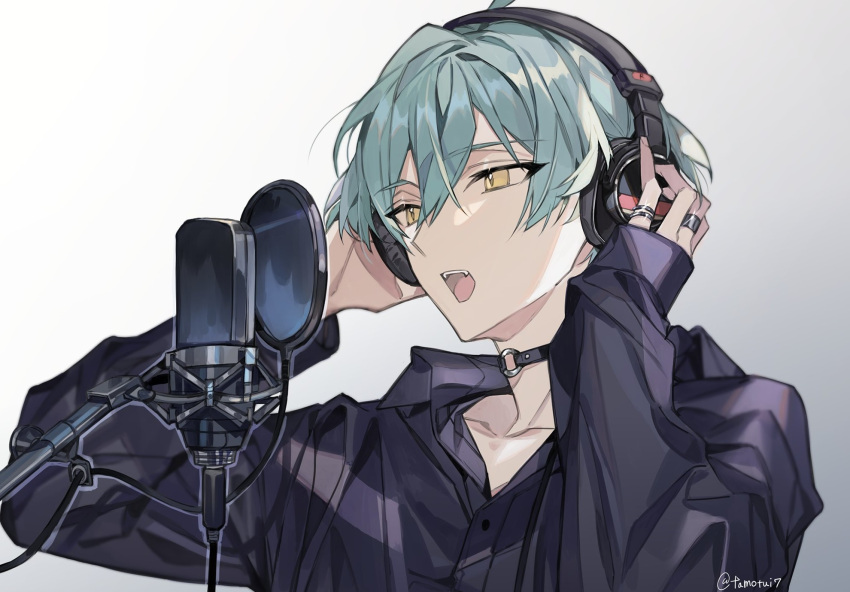 1boy, aqua_hair, black_choker, black_headphones, black_shirt, choker, facing_to_the_side, grey_background, headphones, highres, isumi_haruka, jewelry, long_sleeves, looking_ahead, male_focus, microphone, open_mouth, paradox_live, ring, shirt, short_hair, solo, tamotui7, teeth, yellow_eyes