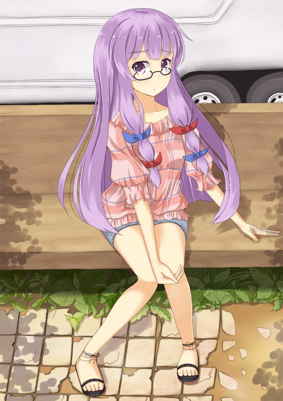 alternate_costume, bad_id, bespectacled, casual, contemporary, glasses, highres, ice_(artist), legs, long_hair, no_hat, no_headwear, outdoors, patchouli_knowledge, purple_eyes, purple_hair, sandals, sitting, touhou, violet_eyes