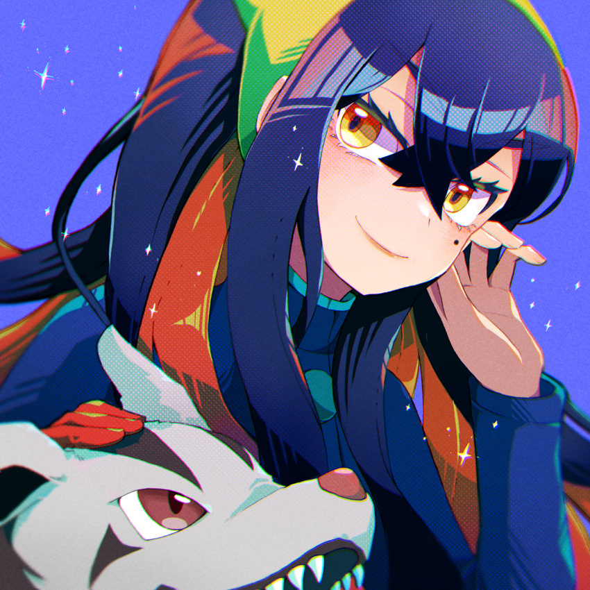 1girl, black_hair, blue_jacket, buttons, carmine_(pokemon), closed_mouth, commentary_request, crossed_bangs, eyelashes, hair_between_eyes, hairband, hand_up, highres, jacket, long_hair, long_sleeves, mightyena, mole, mole_under_eye, pokemon, pokemon_(creature), pokemon_(game), pokemon_sv, purple_background, sidelocks, smile, sparkle, stray0641071225, yellow_eyes