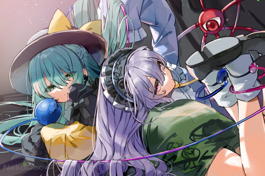 2girls, alternate_hair_length, alternate_hairstyle, black_footwear, frills, gotoh510, green_eyes, green_skirt