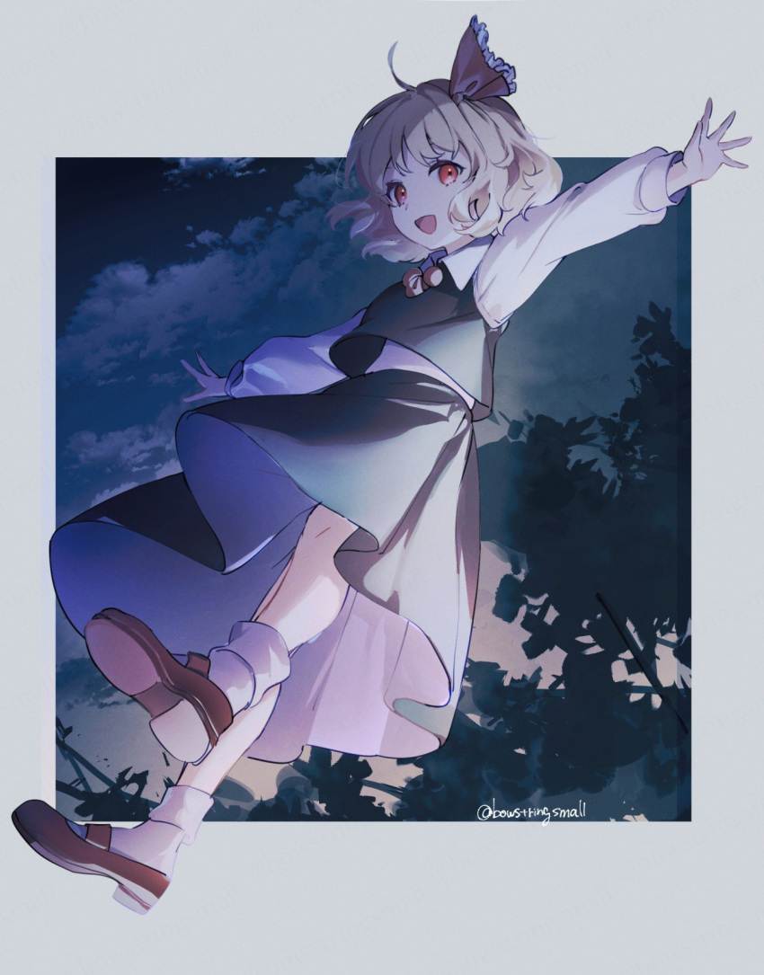 black_skirt, black_vest, blonde_hair, hair_ribbon, highres, long_sleeves, oito_(bowstringsmall), open_mouth