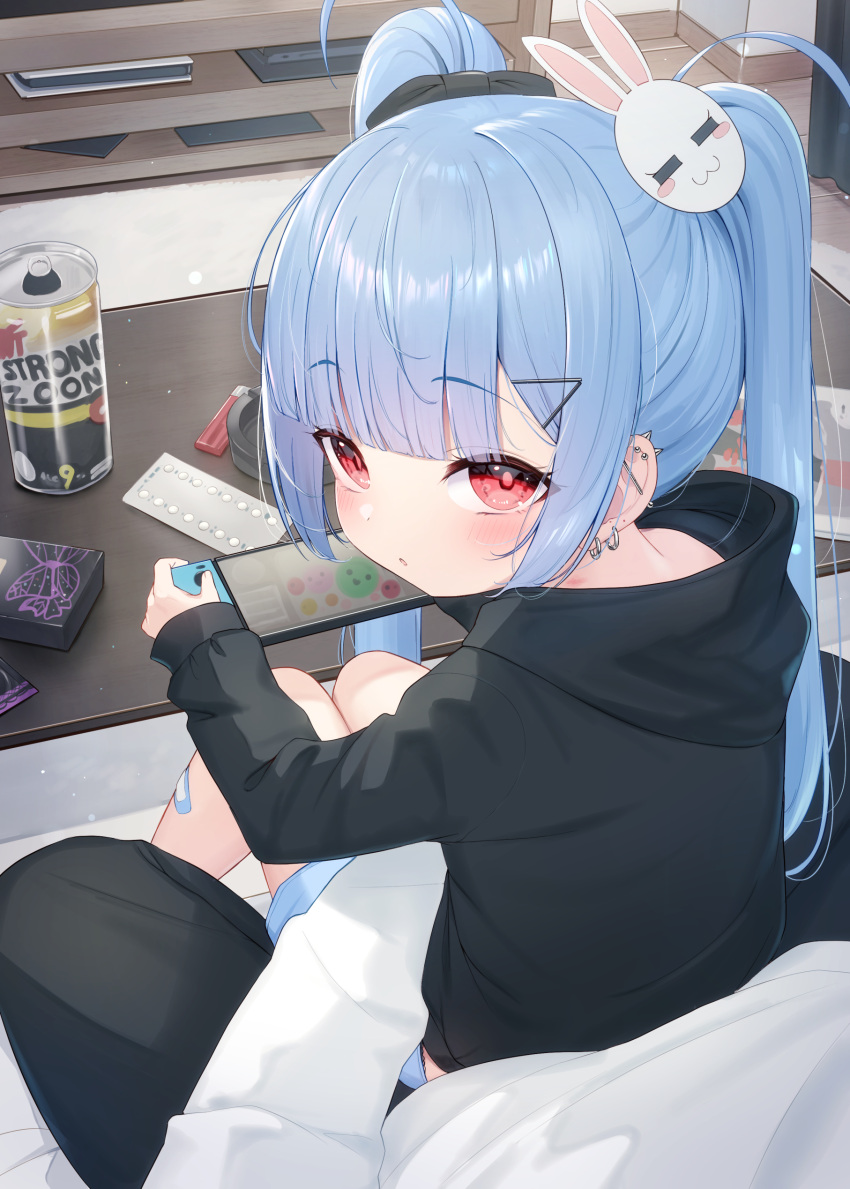 1boy, 1girl, absurdres, black_bow, black_hoodie, black_pants, blue_hair, blue_shorts