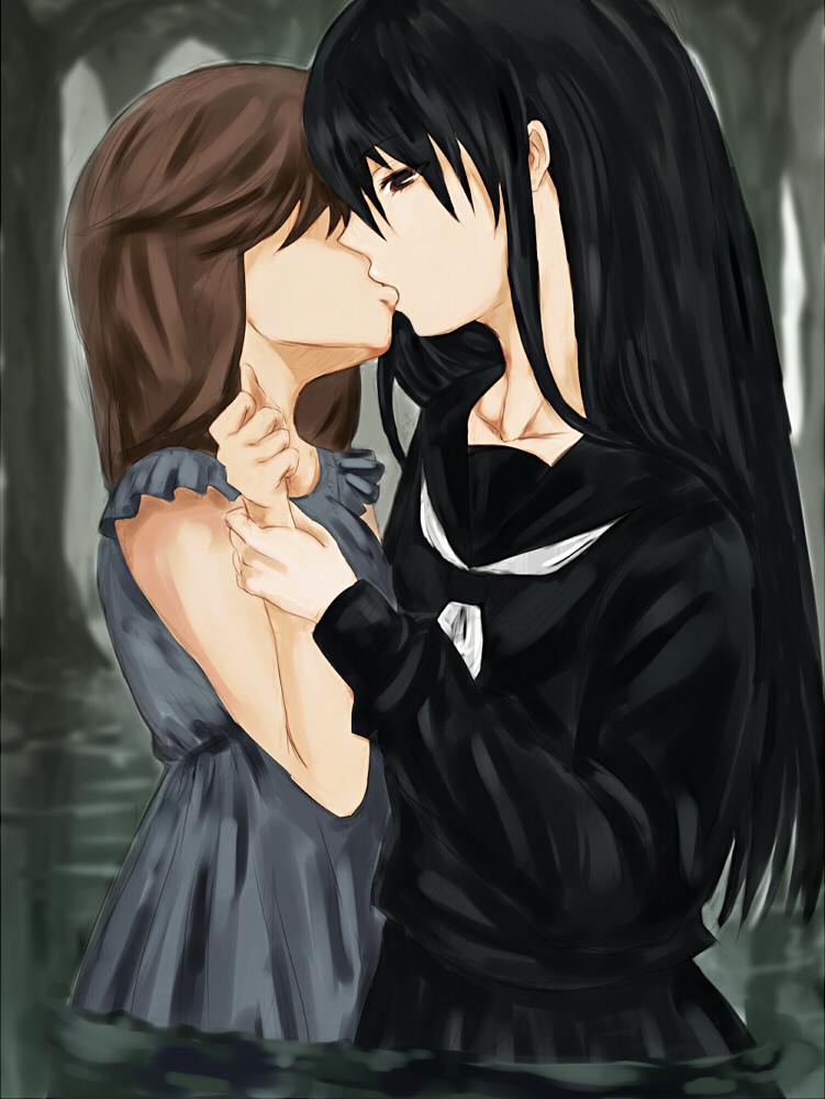 black_eyes, black_hair, hagoromo_kitsune, jyairo, kiss, long_hair, multiple_girls, nurarihyon_no_mago