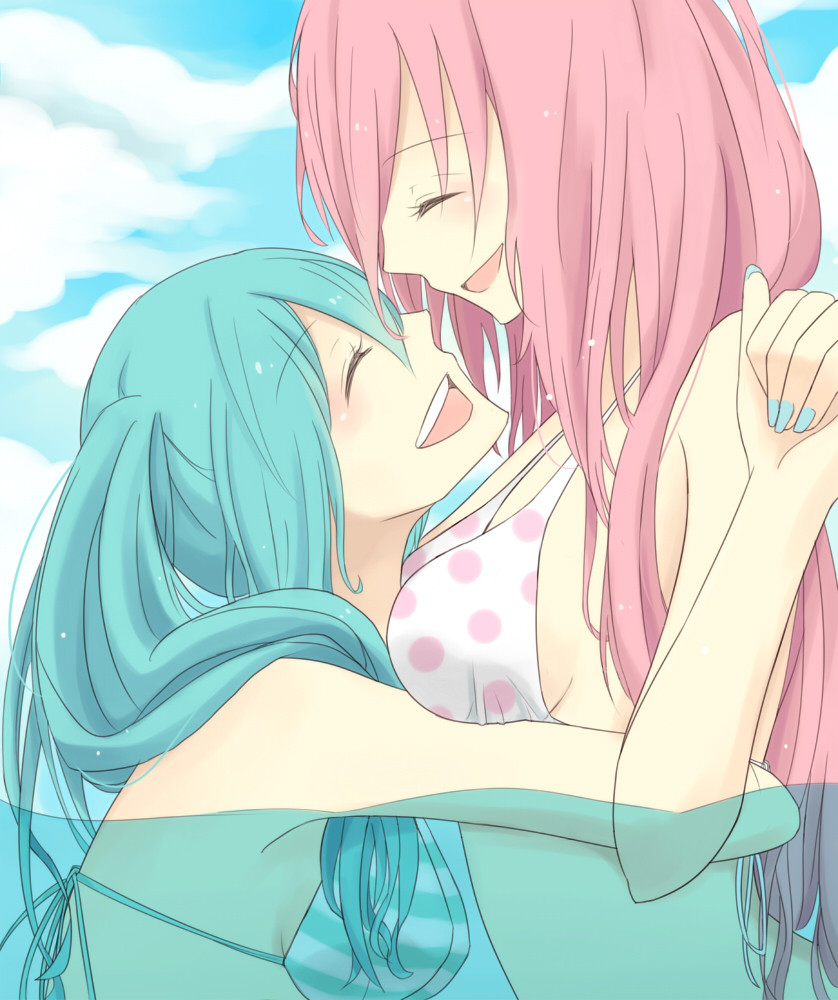 bikini, bikini_top, closed_eyes, green_hair, hatsune_miku, hug, koma_(remi_398), long_hair