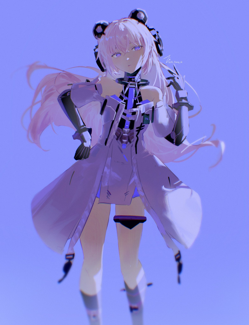 1girl, animal_ears, bear_ears, black_gloves, blue_background, cheng_(zi74438982), coat, collar