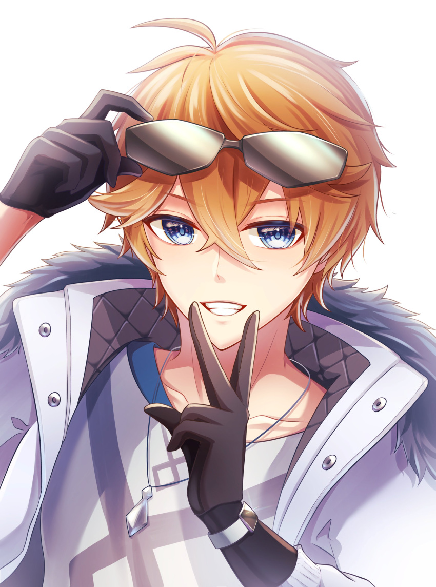1boy, absurdres, black_gloves, blue_eyes, fur_trim, genshin_impact, gloves, hair_between_eyes, highres, jacket, jewelry, male_focus, necklace, orange_hair, shirt, smile, solo, sunglasses, tartaglia_(genshin_impact), tartaglia_(xiaomi)_(genshin_impact), teeth, v, white_jacket, white_shirt, xiaomi, yuno_kaihara