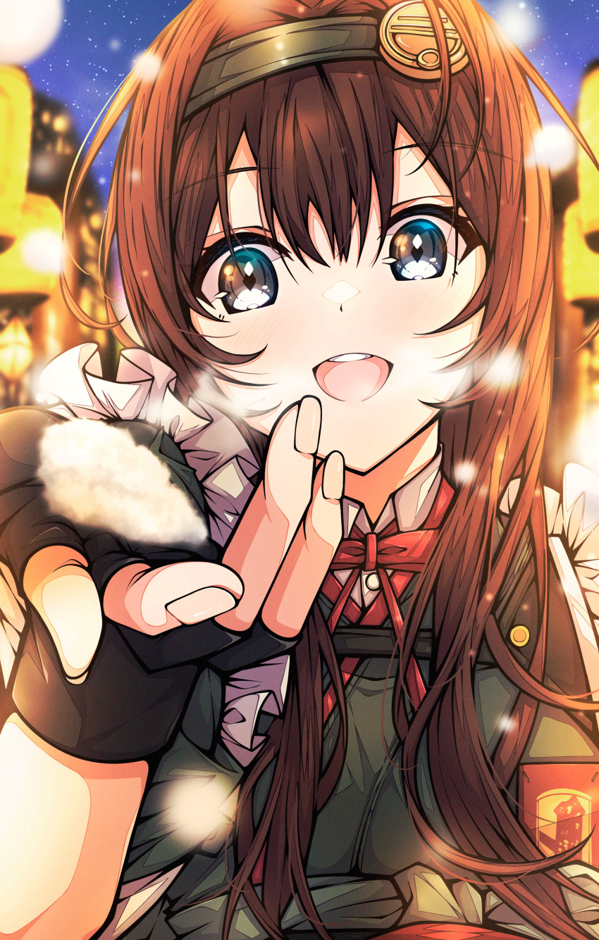 1girl, absurdres, apron, black_footwear, black_gloves, black_hairband, blue_eyes, brown_hair, bucket, dot_nose, fingerless_gloves, frilled_apron, frills, gloves, goddess_of_victory:_nikke, green_kimono, hair_intakes, hairband, hand_up, highres, japanese_clothes, kakuzatou_(cubesugar03196), kimono, long_hair, mica_(nikke), mica_(snow_buddy)_(nikke), neck_ribbon, open_mouth, red_ribbon, ribbon, sash, smile, snowing, solo, teeth, upper_teeth_only, very_long_hair, white_apron