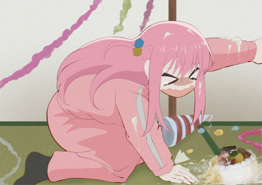 >_<, 1girl, bocchi_the_rock!, cake, christmas, commentary_request, crying, cube_hair_ornament