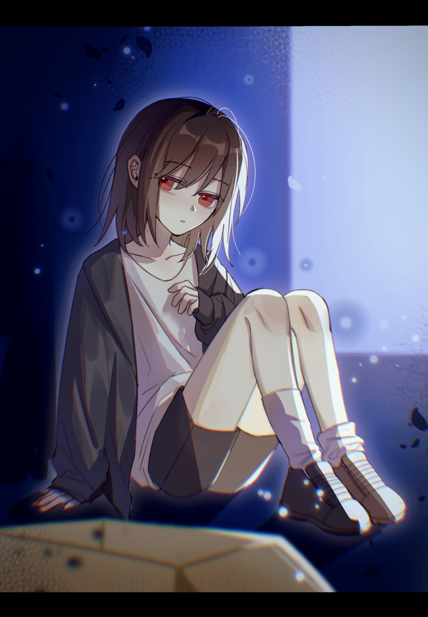 1boy, absurdres, asymmetrical_legwear, brown_hair, chinese_commentary, closed_mouth, commentary_request, grey_jacket