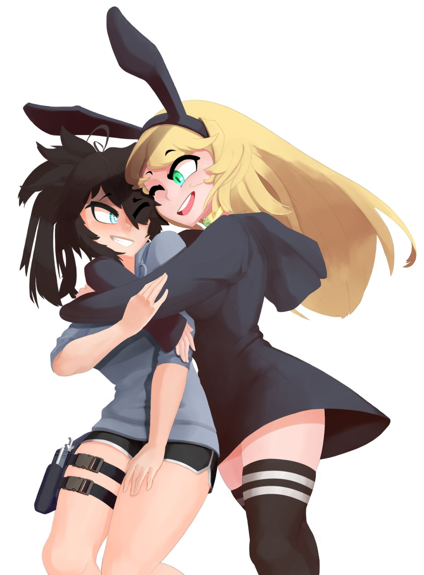 2girls, absurdres, ahoge, animal_ears, black_hair, black_hoodie, black_thighhighs, blonde_hair, blue_eyes, choker, commission, geone, green_eyes, grey_hoodie, gun, hair_over_one_eye, hand_on_another's_arm, highres, holster, hood, hoodie, hug, kisu, long_hair, multiple_girls, one_eye_closed, ponytail, rabbit_ears, shorts, skindentation, smile, thigh-highs, thigh_holster, umagonredst, vrchat, weapon