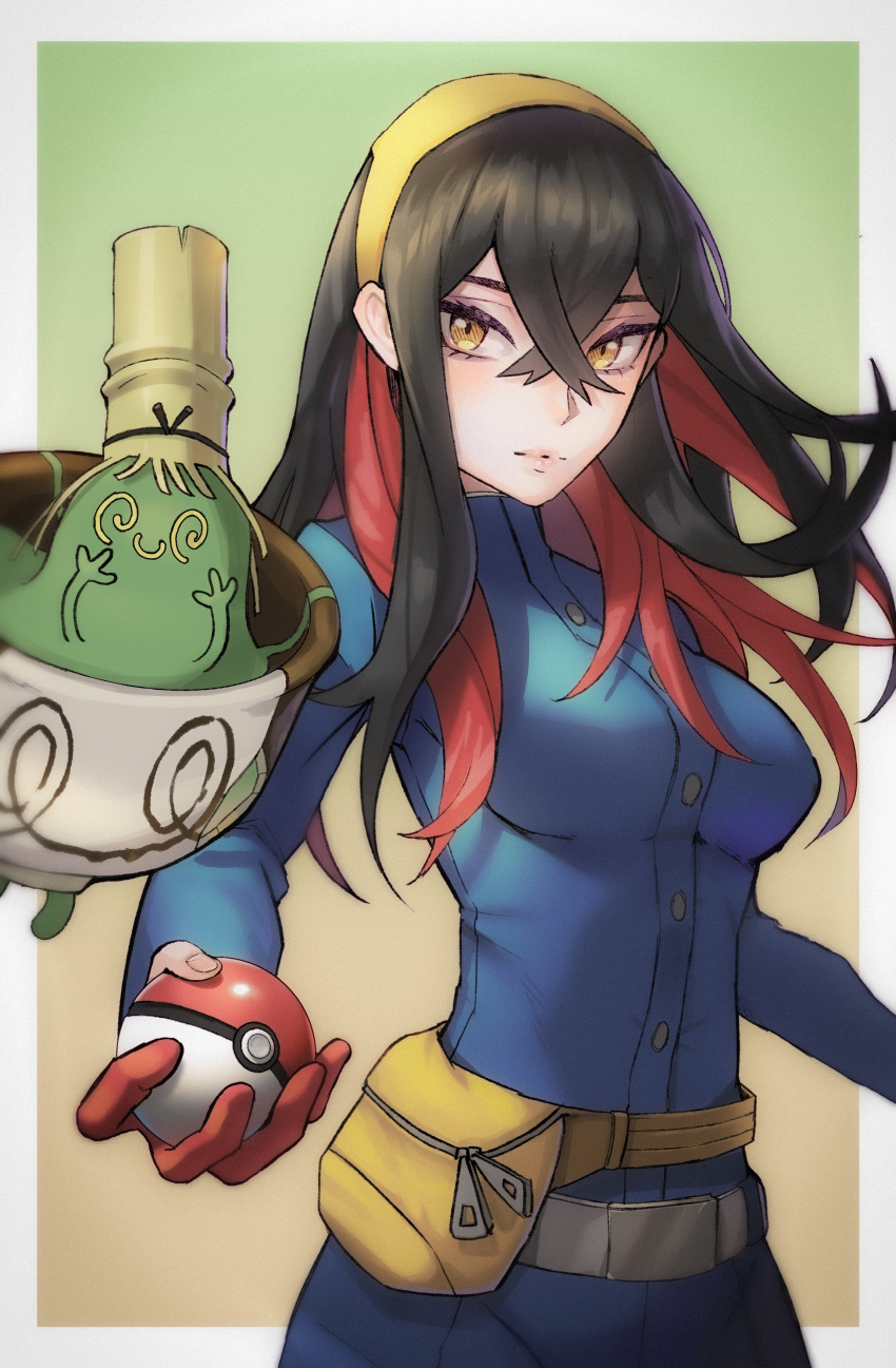 1girl, absurdres, belt, black_hair, blue_jacket, border, breasts, brown_background, carmine_(pokemon), closed_mouth, colored_inner_hair, cometeau_poke, commentary_request, crossed_bangs, eyelashes, floating, gradient_background, green_background, hairband, highres, holding, holding_poke_ball, jacket, large_breasts, long_hair, multicolored_hair, outside_border, pink_lips, poke_ball, poke_ball_(basic), pokemon, pokemon_(creature), pokemon_sv, pouch, redhead, sinistcha, two-tone_background, two-tone_hair, upper_body, white_border, yellow_bag, yellow_eyes, yellow_hairband