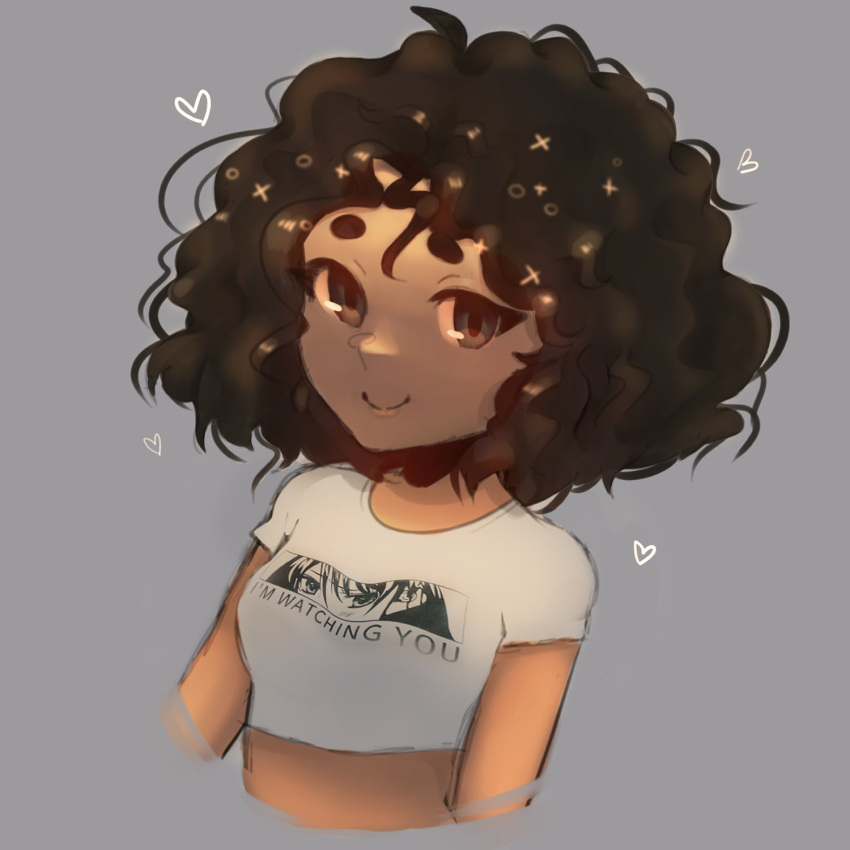 1girl, borrowed_character, brown_eyes, brown_hair, commentary, cropped_shirt, dark-skinned_female, dark_skin, english_commentary, english_text, grey_background, heart, highres, medium_hair, mishythesheep, original, shirt, smile, solo, t-shirt, thick_eyebrows, wavy_hair, white_shirt