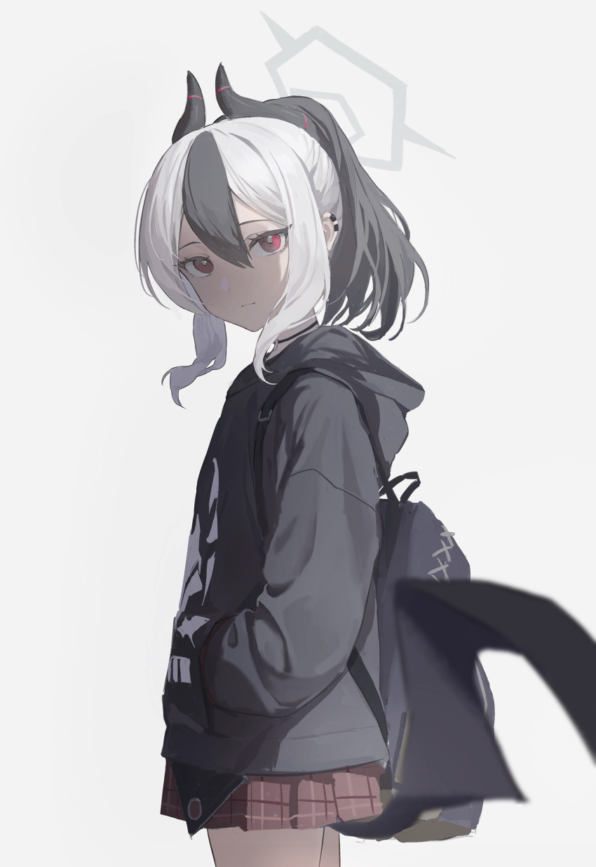 1girl, black_hair, black_horns, black_jacket, black_wings, blue_archive, closed_mouth, cowboy_shot, demon_horns, demon_wings, grey_halo, hair_between_eyes, halo, highres, hood, hood_down, hooded_jacket, horns, jacket, kayoko_(blue_archive), long_hair, long_sleeves, looking_at_viewer, multicolored_hair, nekoreito, pleated_skirt, ponytail, red_eyes, red_skirt, simple_background, single_wing, skirt, solo, white_background, white_hair, wings