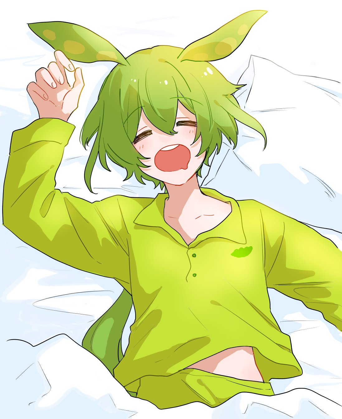 1girl, =_=, alternate_costume, blanket, blush, collarbone, commentary, cowboy_shot