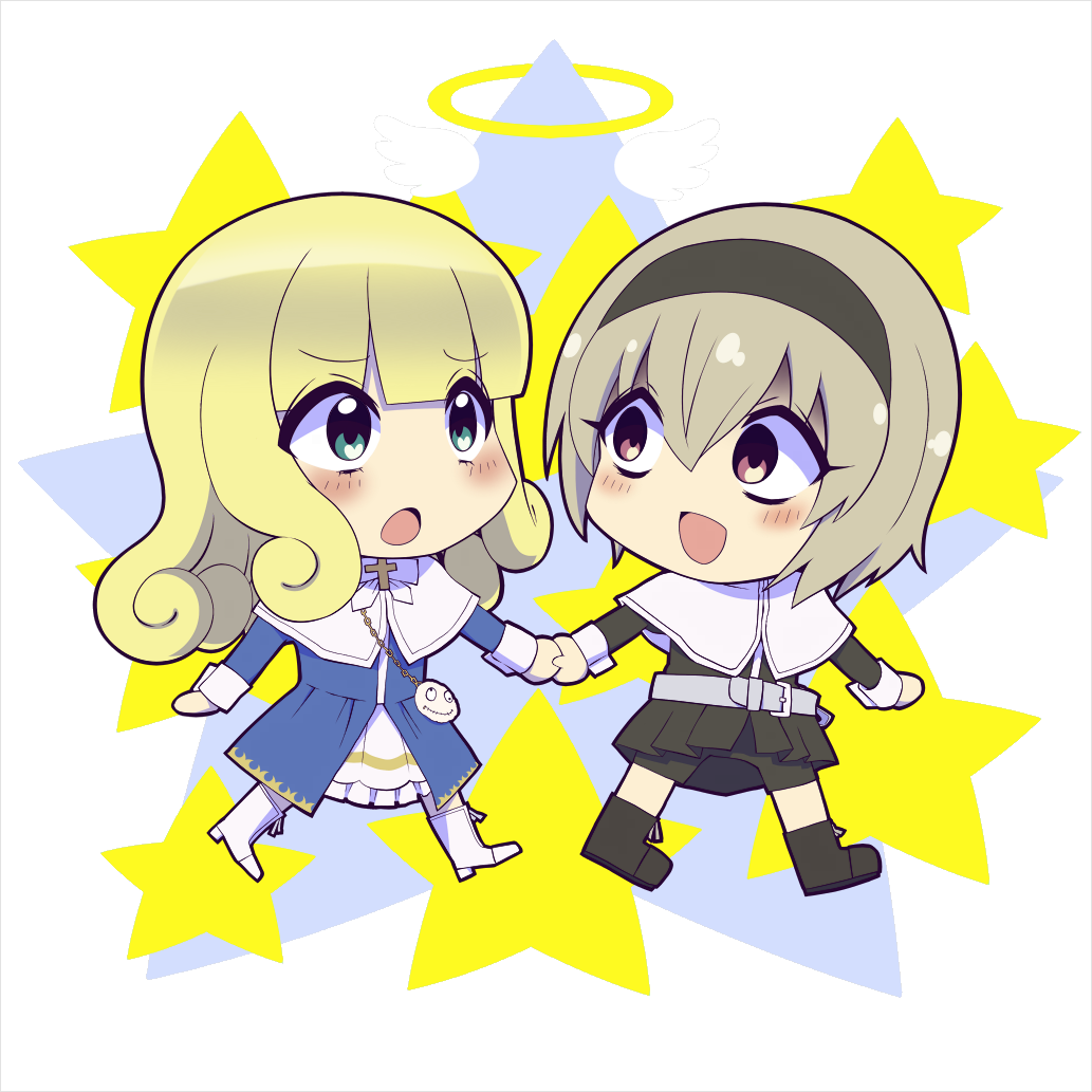 2girls, bike_shorts, black_shorts, blonde_hair, blush, brown_eyes, green_eyes, hairband