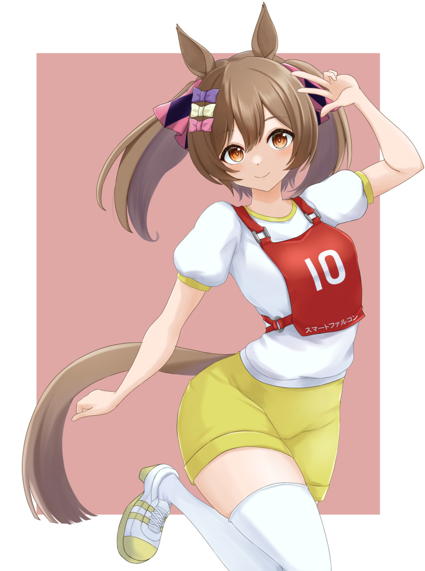 1girl, animal_ears, bow, brown_eyes, brown_hair, character_name, closed_mouth, commentary