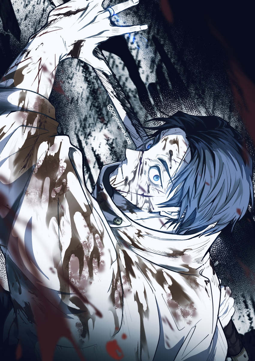 1boy, absurdres, black_hair, blood, blue_eyes, forehead, hayate_aki, highres, holding, holding_sword, holding_weapon, jewelry, jujutsu_kaisen, katana, okkotsu_yuuta, ring, scar, scar_on_face, solo, sword, weapon