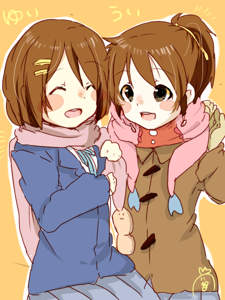 brown_eyes, brown_hair, closed_eyes, coat, hirasawa_ui, hirasawa_yui, k-on!, mittens, natsu_(norari_kurari), ponytail, scarf, school_uniform, short_hair, siblings, sisters, winter_clothes