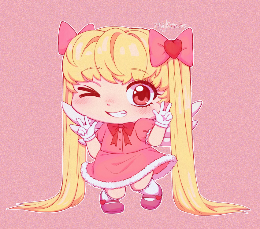 >_o, 1boy, animification, blonde_hair, commentary, crossdressing, double_w, dress